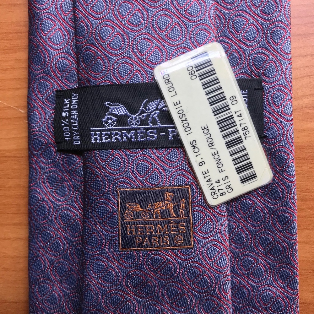 Hermès 100% Silk Tie